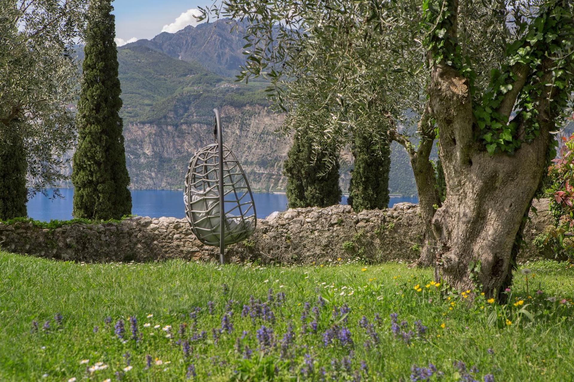 Villa Cipressi - Luxuri Lounge - Malcesine Buitenkant foto