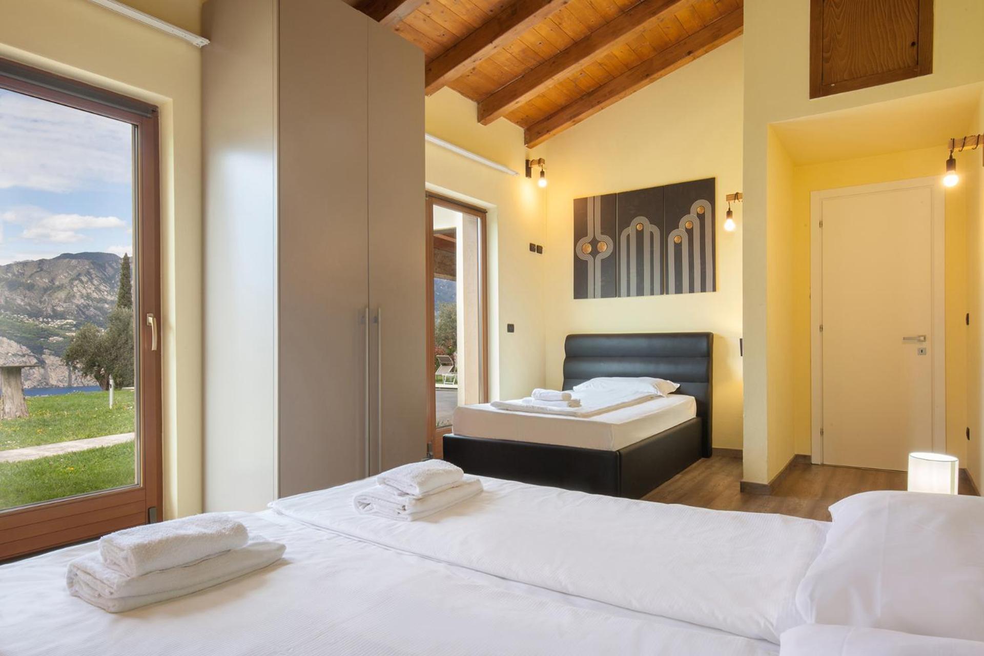 Villa Cipressi - Luxuri Lounge - Malcesine Buitenkant foto