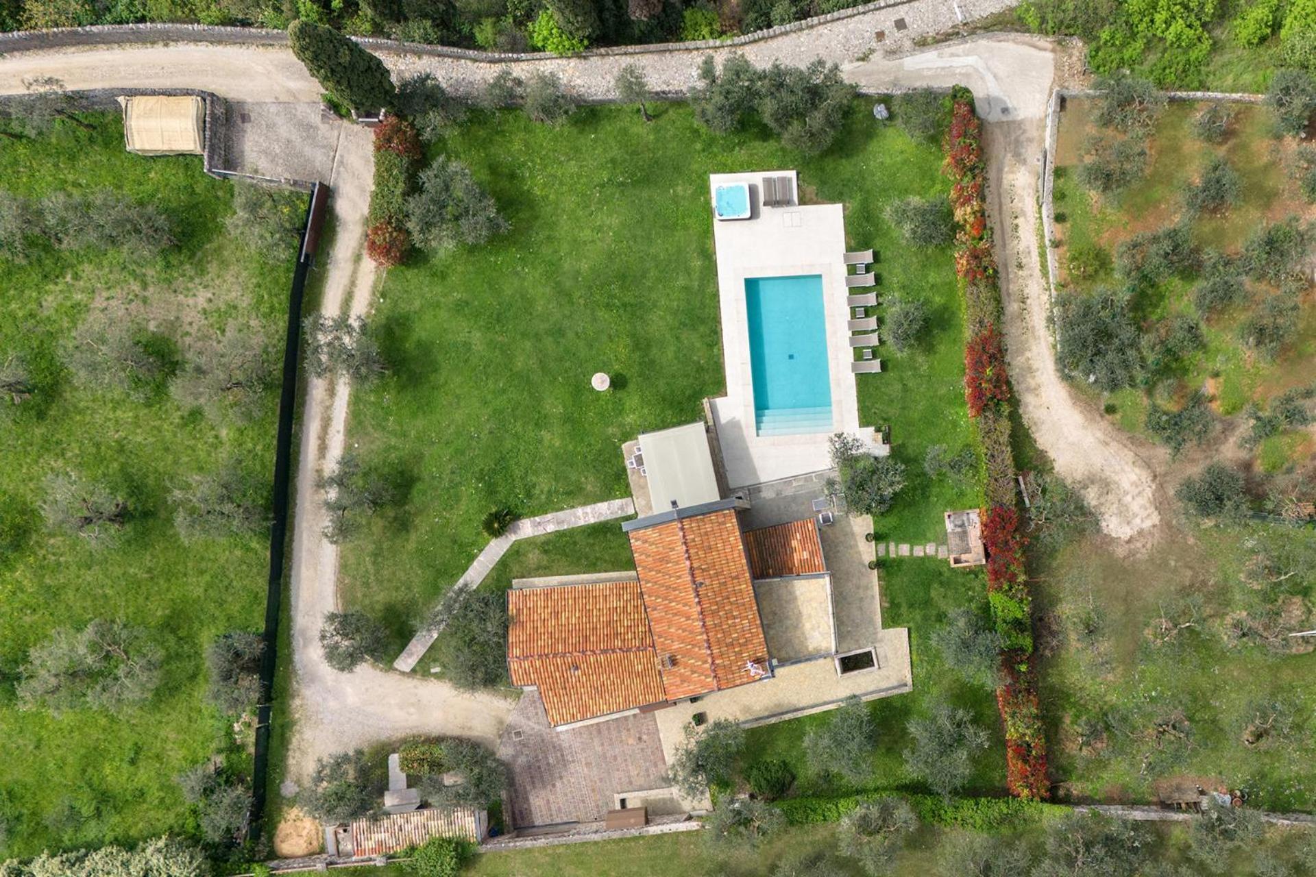 Villa Cipressi - Luxuri Lounge - Malcesine Buitenkant foto