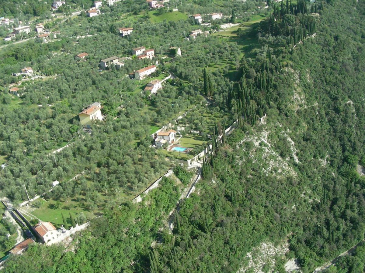 Villa Cipressi - Luxuri Lounge - Malcesine Buitenkant foto